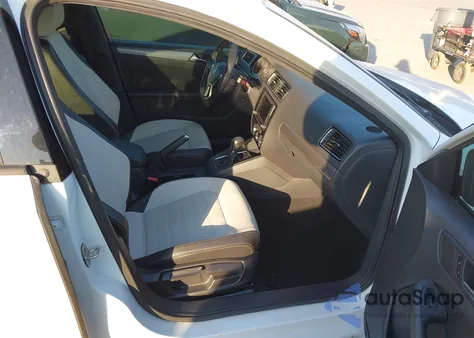 2016 Volkswagen Jetta 1.8T Sport from USA, damaged, VIN 3VWD17AJ8GM343755